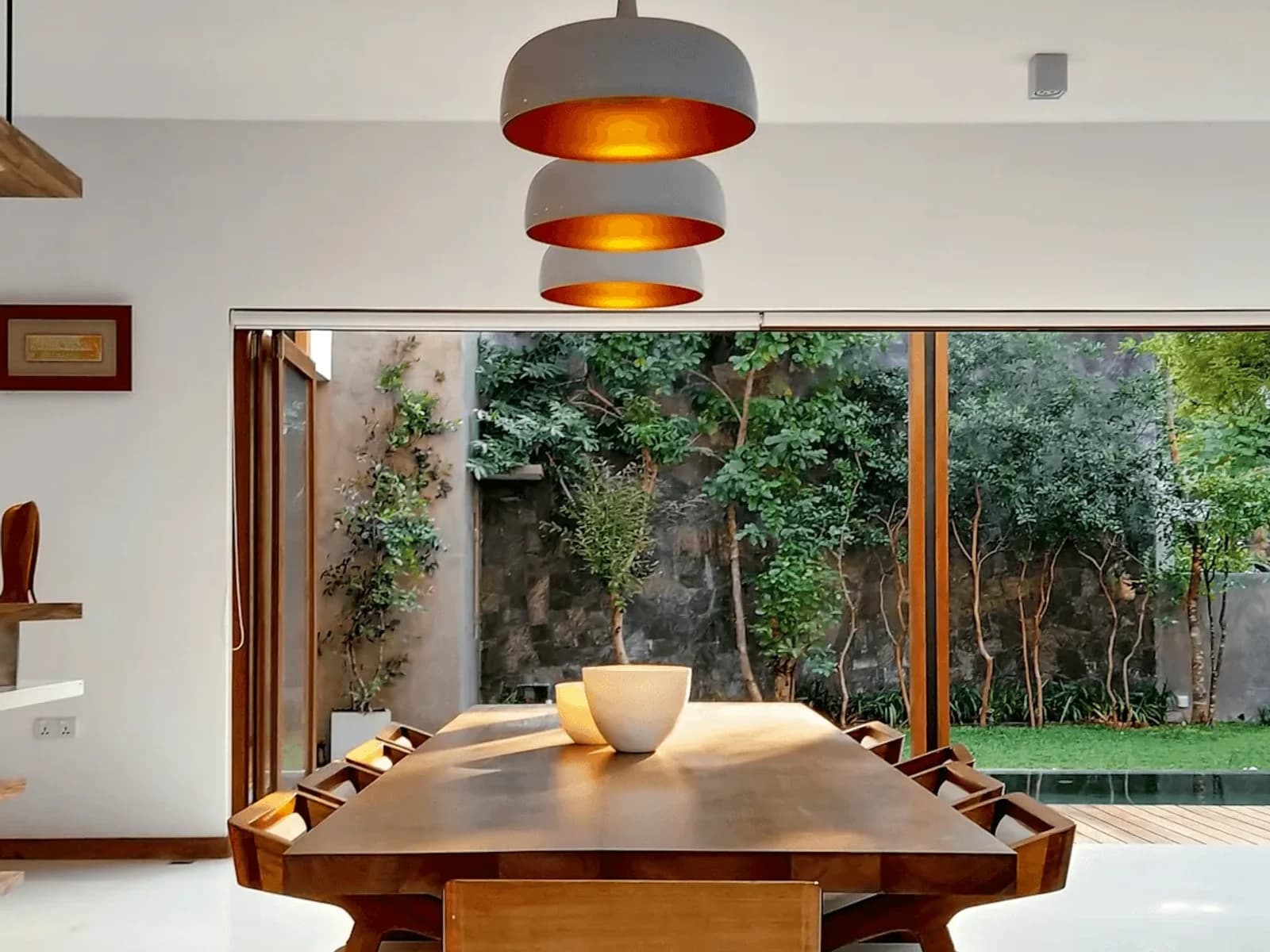 The Hampton Dining Table